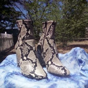 Women's boots